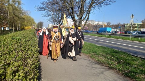 785 lat po bitwie pod Legnicą. Historyczny korowód wyruszył do Legnickiego Pola - 2