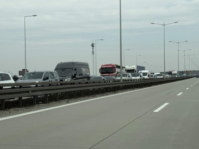 Kolizja na A4 pod Wrocławiem. Zablokowane dwa pasy ruchu