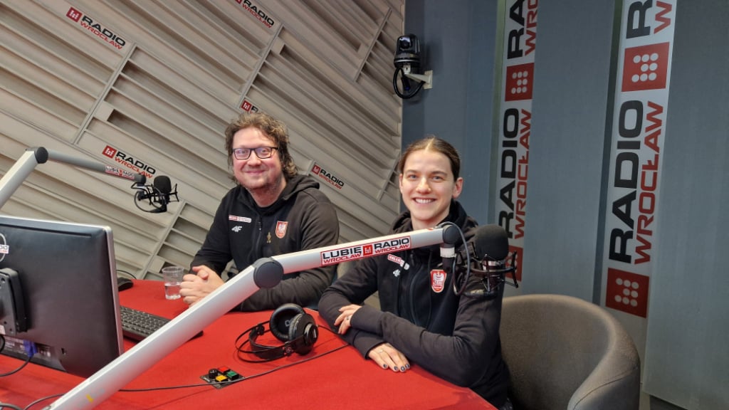 Dominika Fiszer: Jest niedosyt, ale nie możemy całego sezonu spisywać na straty  - Dominika Fiszer i Michał Rygiel w studiu Radia Wrocław