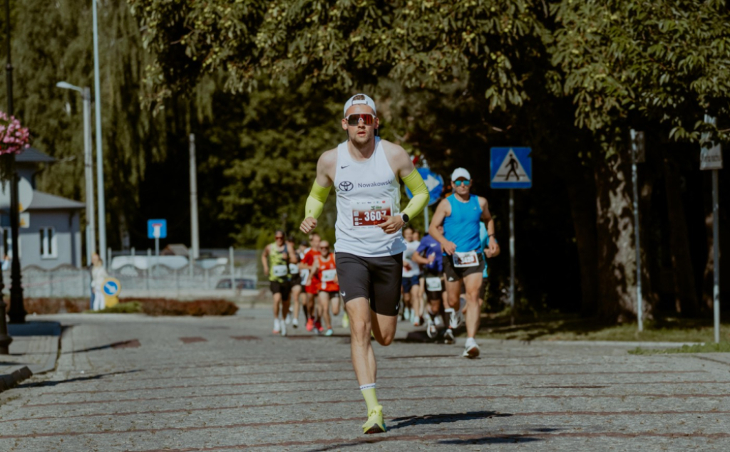 Mateusz Kowalczyk, czyli bardzo szybko biegający muzyk - Mateusz Kowalczyk wielokrotnie stawał na podium w biegach 5 i 10 kilometrów