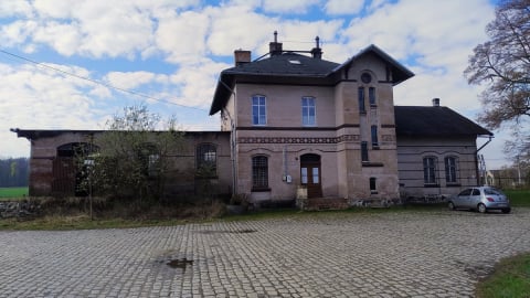 Komu dworzec, komu? Kilkadziesiąt budynków na Dolnym Śląsku czeka na nowych właścicieli - 5