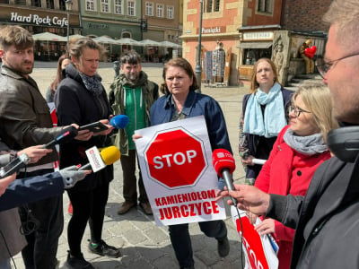 Nie chcą kopalni, przyjechali protestować do Wrocławia. Chodzi o kamieniołom Jurczyce