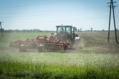 Spadają ceny skupu produkt&oacute;w rolnych. To duży problem dla rolnik&oacute;w z Dolnego Śląska