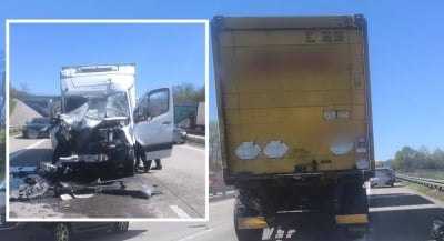 Groźne zderzenie na A4 - jedna osoba poszkodowana. Autostrada była zablokowana