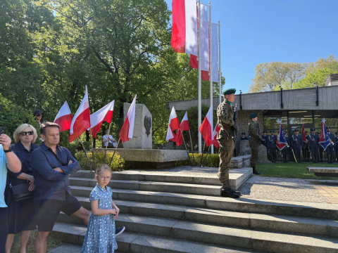 Orkiestra, kwiaty i msza. Tak Wrocław uczcił Święto Konstytucji 3 Maja - 0