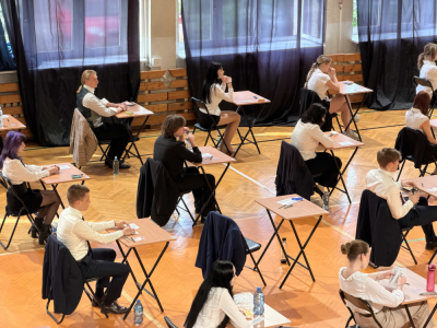 Dziś maturzyści mierzą się z matematyką.&nbsp;Wrocławianie wspominają swoje egzaminy