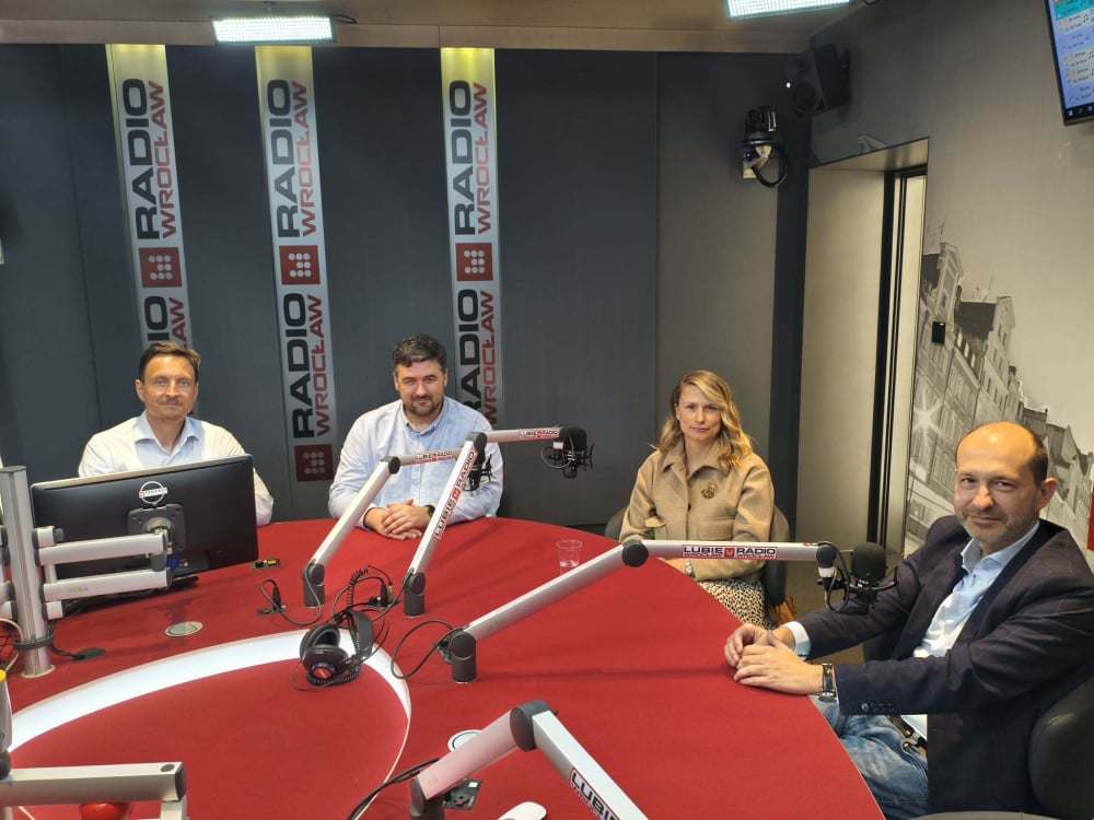 Różne punkty słyszenia: Debata samorządowa o personalnych przetasowaniach w Ratuszu - Kto pokieruje Wrocławiem? Gorąca debata o zmianach