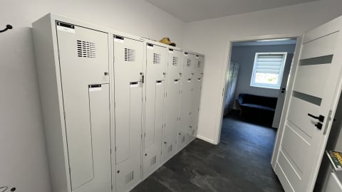Nowa remiza dla jeleniogórskiej OSP. Do tej pory strażacy przebierali się pod wiatą - 6