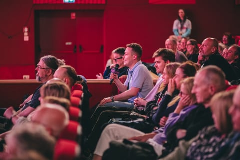 Wzruszająca premiera we Wrocławiu - Lech Janerka bohaterem filmu! "Trochę się trzęsę, nie jestem swoim fanem" - 13