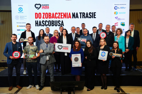 Bezpłatne badania dla mężczyzn we Wrocławiu. HascoBus stanie przy Stadionie Olim-pijskim i Vratislavia Medica - 3