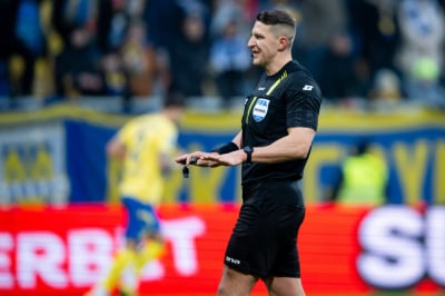 Wojciech Myć poprowadzi mecz piłkarzy KGHM Zagłębia