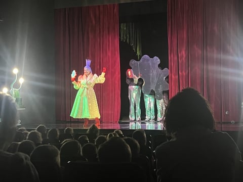 „Królewna Śnieżka i sześciu krasnoludków” w Wałbrzychu - 0