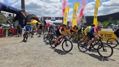Ponad 700 zawodnik&oacute;w na starcie Bike Maratonu w Dusznikach-Zdroju