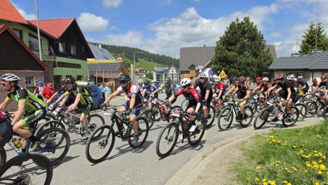 Ponad 700 zawodników na starcie Bike Maratonu w Dusznikach-Zdroju - 4