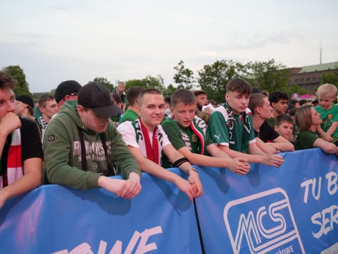 Piłkarze i kibice świętowali razem. Śląsk Wrocław wraca do Ekstraklasy - 0