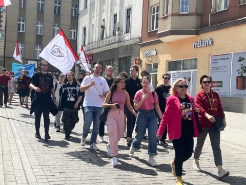 "Będzie mega biba". Studenci przejęli Wałbrzych, juwenalia ruszyły [ZDJĘCIA] - 7
