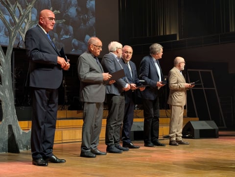 Medale Ad Gloriam Urbis wręczone. Otrzymali je zasłużeni dla „Solidarności" i przemian demokratycznych - 2