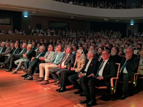 Medale Ad Gloriam Urbis wręczone. Otrzymali je zasłużeni dla „Solidarności" i przemian demokratycznych - 3