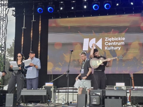 W Ziębicach rozpoczęli lato wcześniej. Weekend pełen muzyki - 7