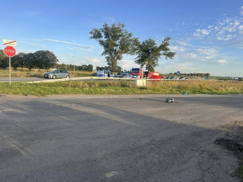 Motocyklista przeleciał 50 metrów i zginął na miejscu. Kierowca stanie przed sądem - 3