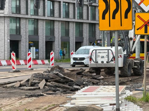 Remonty dróg we Wrocławiu ruszyły pełną parą. Sprawdzamy postępy prac w kluczowych miejscach [ZDJĘCIA] - 8