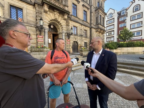 Nasze Radio jest w Kłodzku! Para dla Dolnego Śląska nadawała prosto z Rynku [ZDJĘCIA] - 14