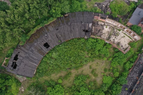 Odbudują zabytkową parowozownię w Lubaniu. Najpierw remont, potem nowe funkcje - 0