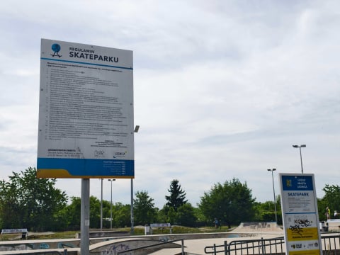 Na skateparku w Legnicy jest niebezpiecznie? Grupa młodzieży chce placu dla początkujących - 2