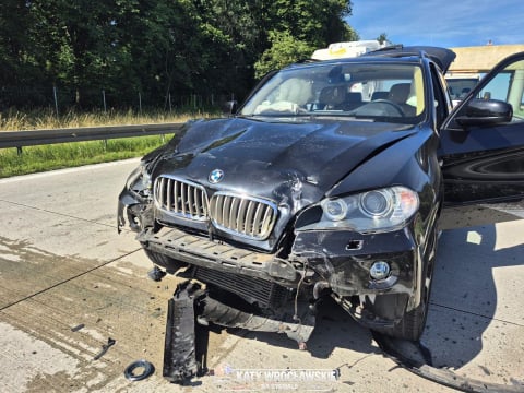 Ogromny korek na autostradzie A4. Poważny wypadek, lądował helikopter LPR [ZDJĘCIA] - 0