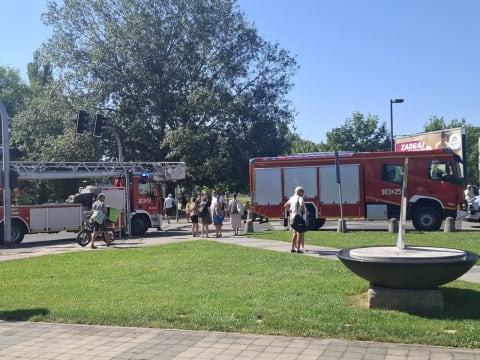 Ewakuacja Aquaparku Wrocław. Ponad 800 osób opuściło obiekt - 4
