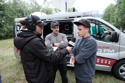 Radio Wrocław na Borowickich Spotkaniach z Poezją Śpiewaną. „Gitarą i…" mikrofonem! - 3