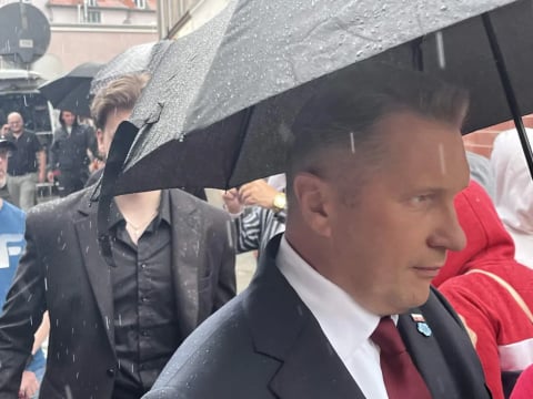 Prezes Prawa i Sprawiedliwości Jarosław Kaczyński odwiedził dziś Kłodzko. Zapowiedział, że jutro będzie na Zaporze Pilchowickiej - 0