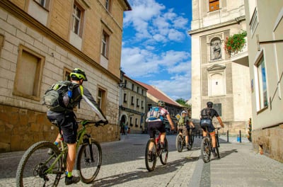Ostre Koło jedzie do Barda. Miłośnicy rower&oacute;w g&oacute;rskich będą zachwyceni