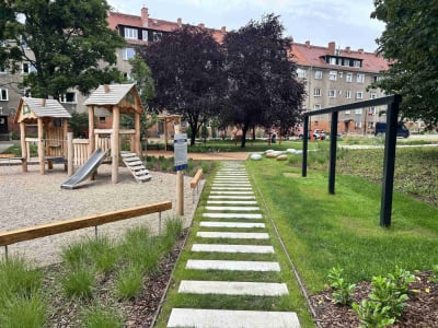Wrocławskie podw&oacute;rko w finale og&oacute;lnopolskiego konkursu. Właśnie przeszło metamorfozę