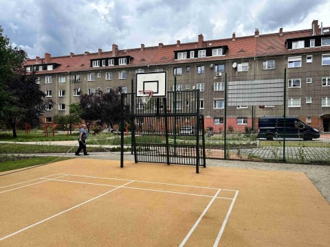 Wrocławskie podwórko w finale ogólnopolskiego konkursu. Właśnie przeszło metamorfozę - 8