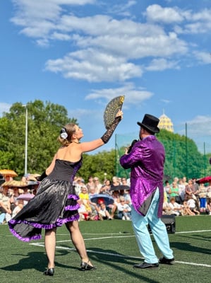 Ciekawe choreografie i wysmakowany dowcip. Rozpoczyna się II Wrocławski Festiwal Operetkowy - 2