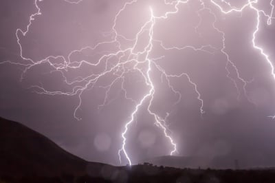 Burze wracają nad Dolny Śląsk! Pomarańczowy alert dla całego wojew&oacute;dztwa [AKTUALIZACJA]