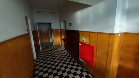 Budynek dawnej izby wytrzeźwień nie zostanie ośrodkiem dla dzieci. Fundacja wycofuje się z inwestycji - 9