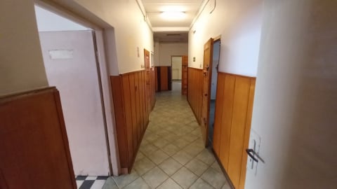 Budynek dawnej izby wytrzeźwień nie zostanie ośrodkiem dla dzieci. Fundacja wycofuje się z inwestycji - 6