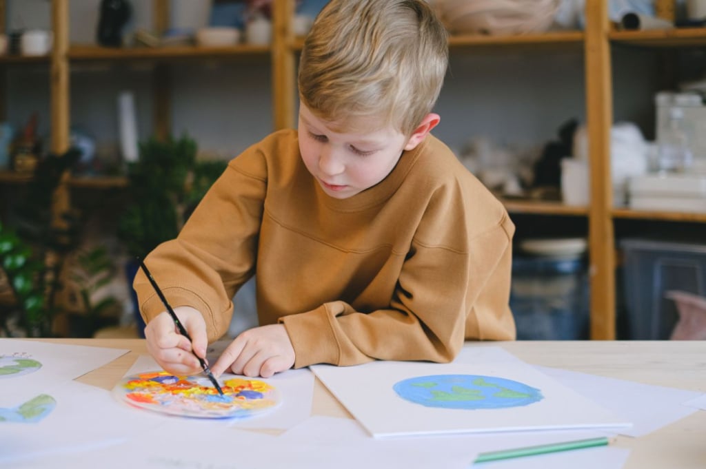 Dziecko z ADHD i w spektrum autyzmu w szkole &ndash; jak nauczyciel może realnie wspierać jego rozw&oacute;j?
