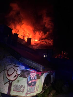 Tragiczny finał nocnego pożaru budynku w Dusznikach-Zdroju. Nie żyje jedna osoba - 0