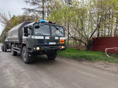 Jelenia G&oacute;ra: 34-latek zatrzymany w sprawie niewybuch&oacute;w zwolniony. Sprawca wciąż poszukiwany