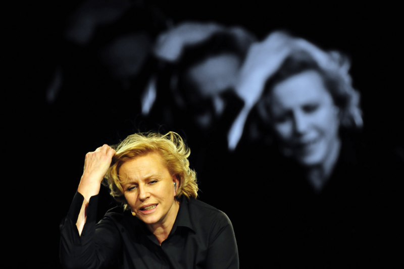 Krystyna Janda w &bdquo;Białej bluzce&rdquo;