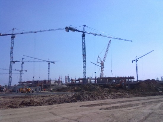 O krok od eksmisji rodziny Krzywdów - Budowa stadionu na Euro 2012 we Wrocławiu, fot. Sylwia Jurgiel