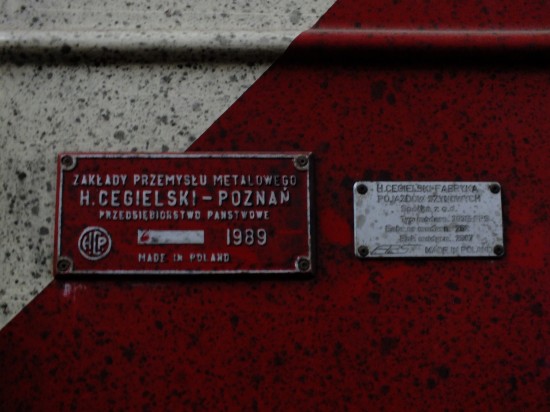 Zabytkowe wagony... pokryte kurzem  - 16