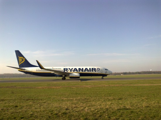 Ryanair zaczyna "nocować" - 2