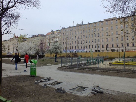 Wrocław remontuje parki i skwery - 24