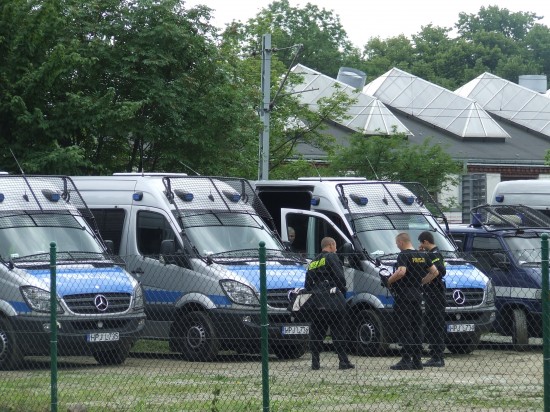 Policjanci w akademikach (Zobacz) - 12