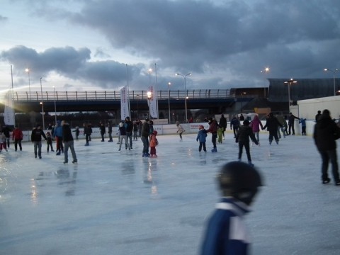 Lodowisko przy stadionie otwarte - 15