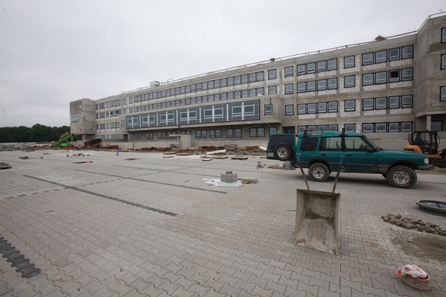 Szpital rośnie w oczach (Nowe zdjęcia) - 2